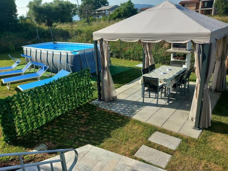 Апартаменты La Casa Di Tina Алтопасчио Экстерьер фото